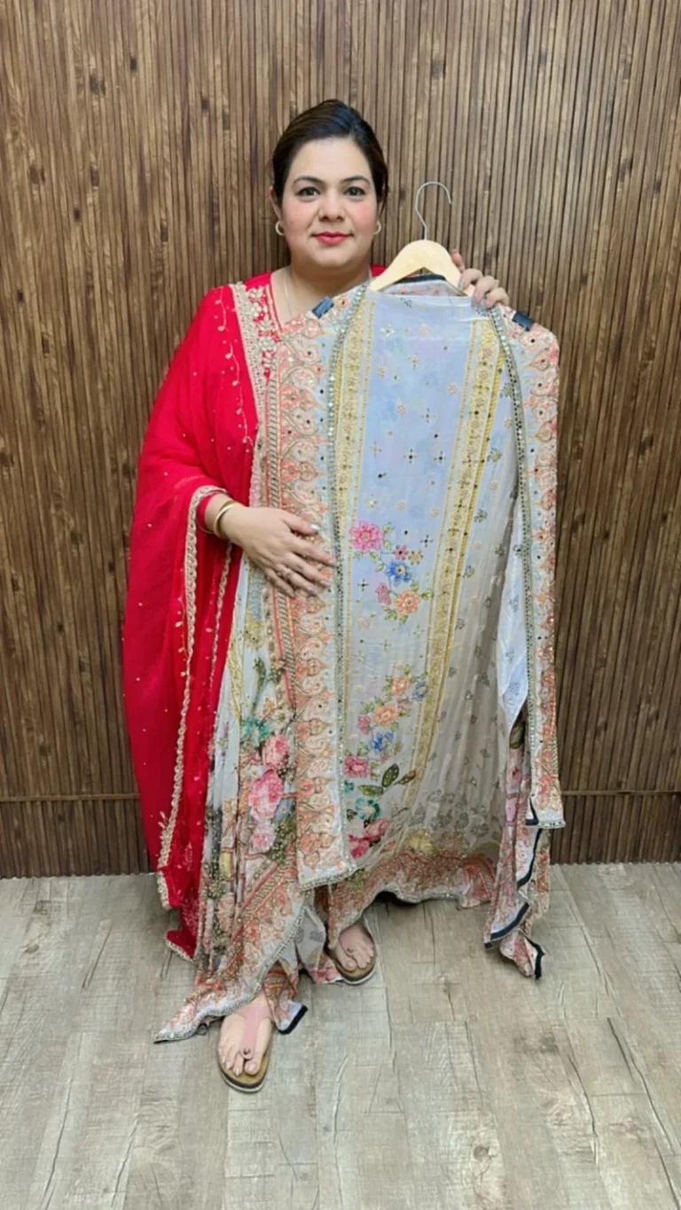 Beautiful designer suit with flower design ccc1223