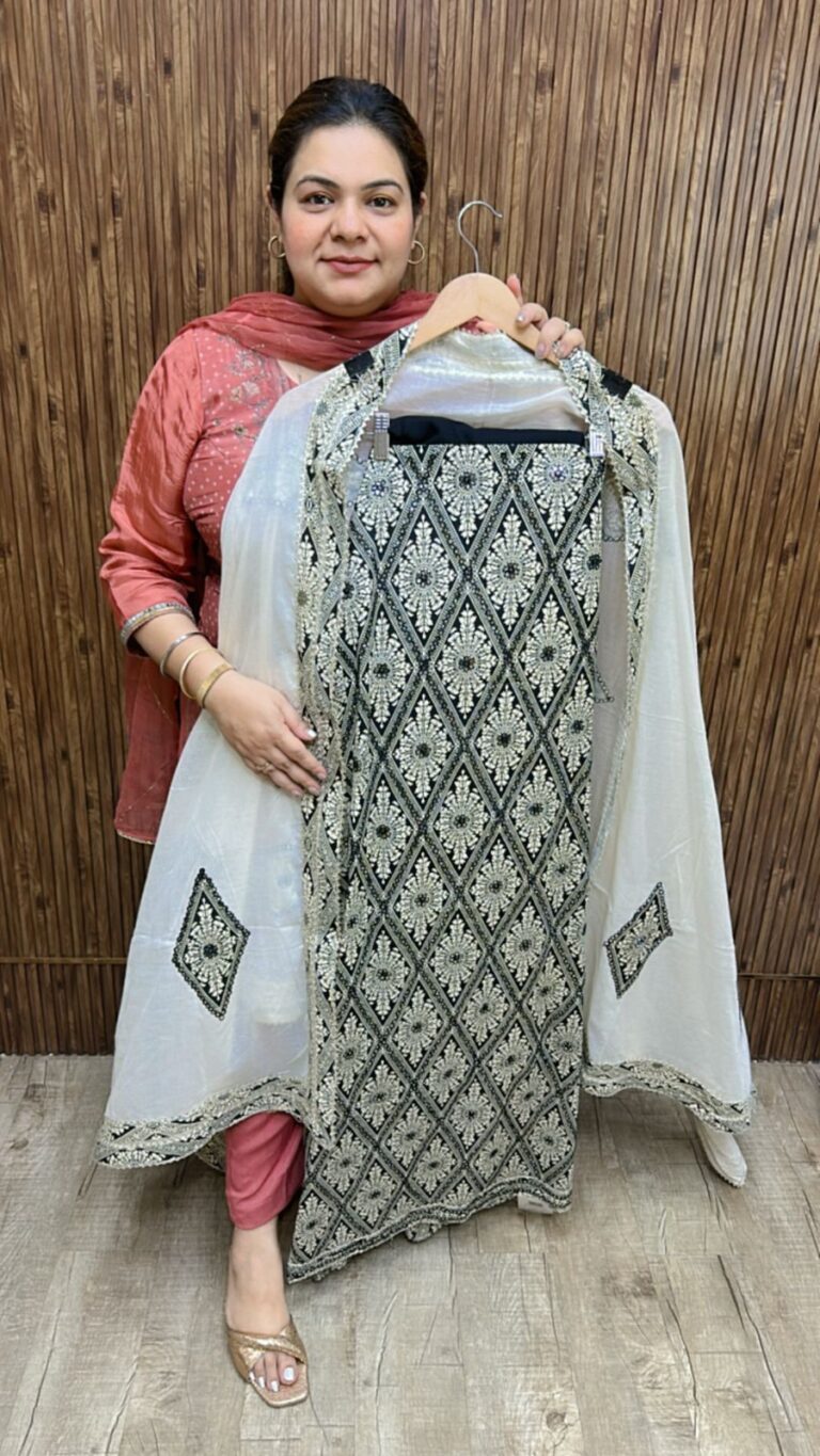 Beautiful pure cotton suit ccc145