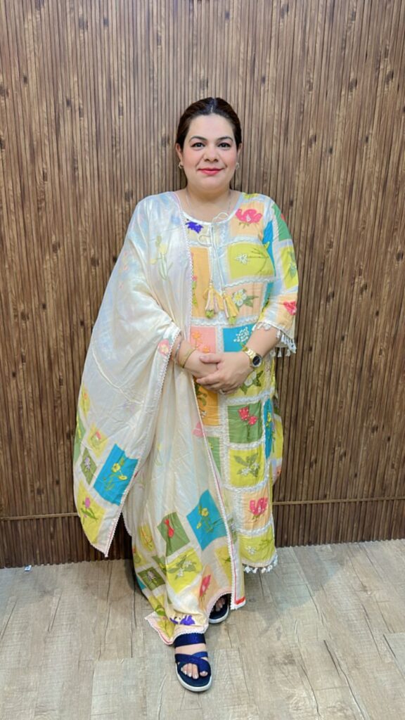 Beautiful colorful suit ccc306