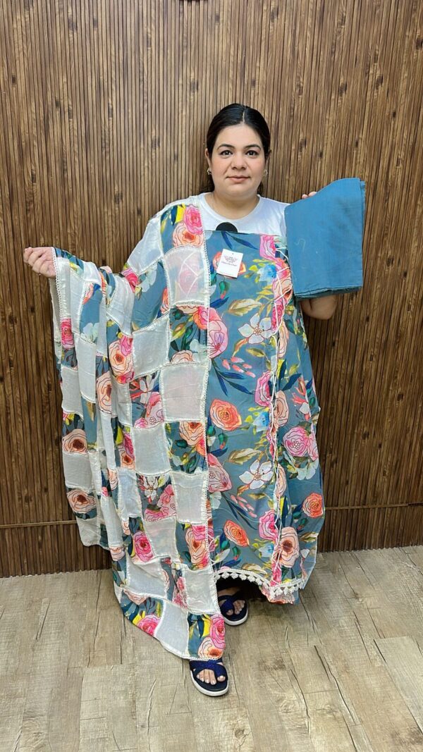 Beautiful designer suit ccc293gre