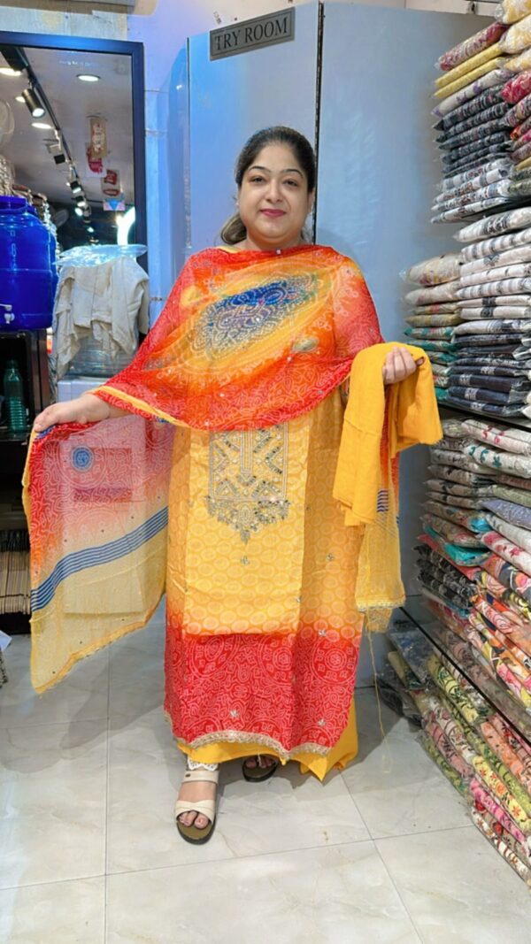Beautiful Designer Suit CCC461 - Image 3