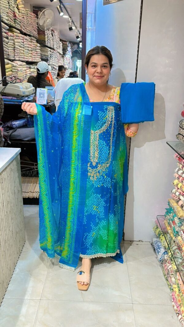Beautiful Designer Suit CCC467 - Image 3