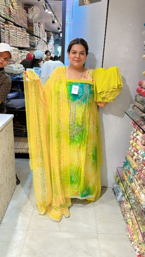 Beautiful Designer Suit CCC467 - Image 2