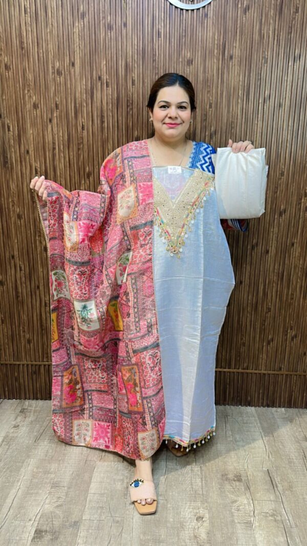 Beautiful Designer Suit CCC507