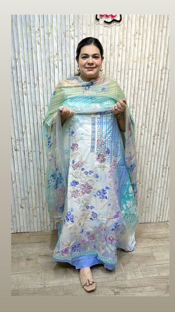 Beautiful flower print suit ccc270blue