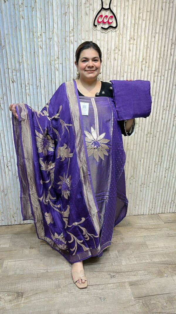 Beautiful kanjivaram suit ccc263navy