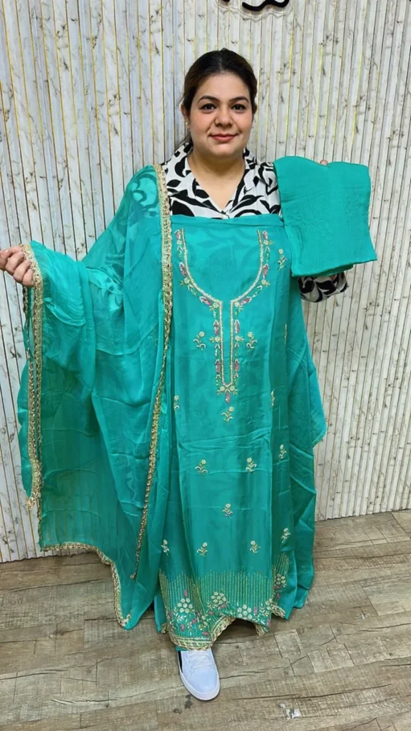 Beautiful organza suit ccc194green