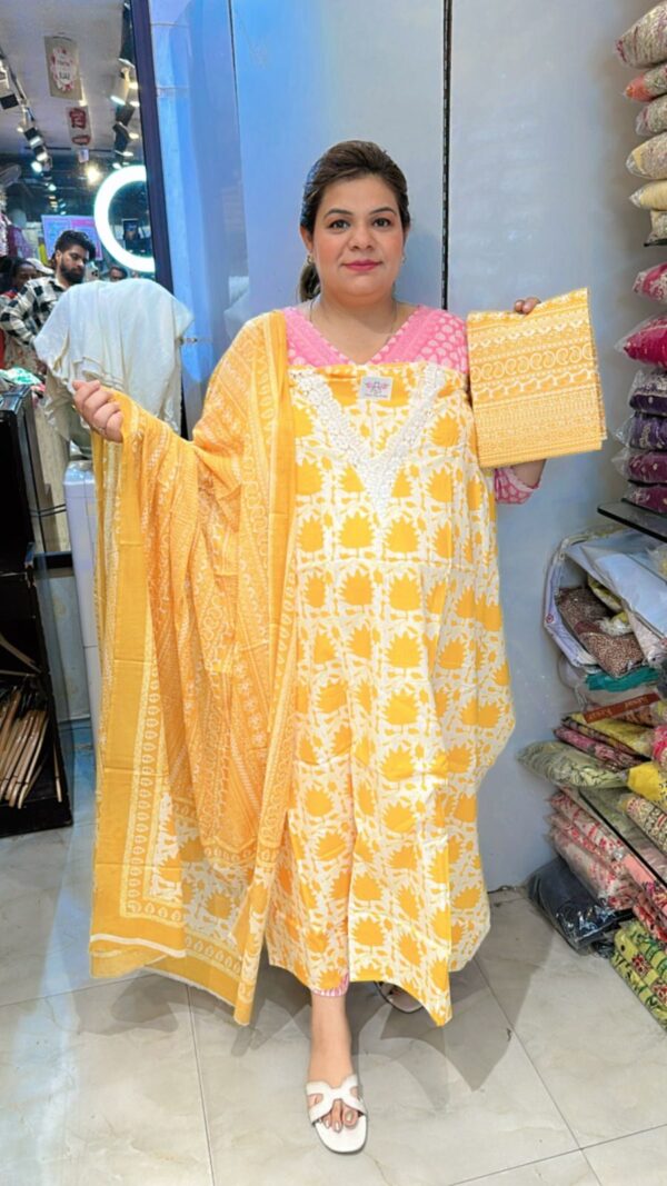 Beautiful Pattern Print Suit CCC371 - Image 4
