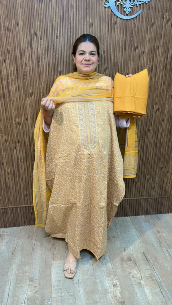 Beautiful Pattern Print Suit CCC379