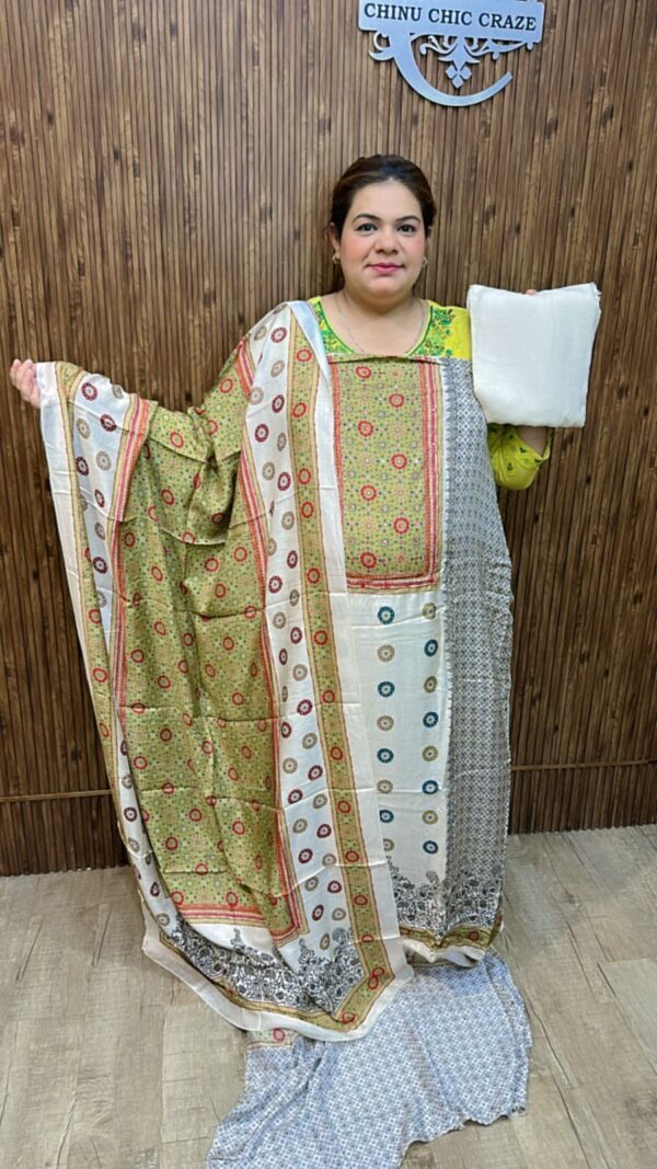 Beautiful Pattern Print Suit CCC404