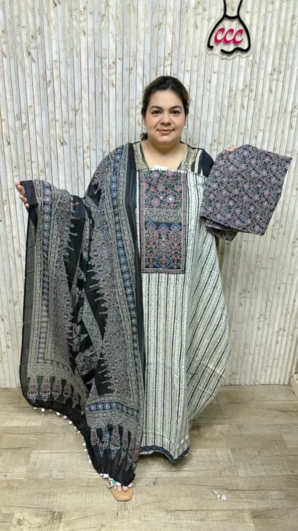 Beautiful print suit ccc179