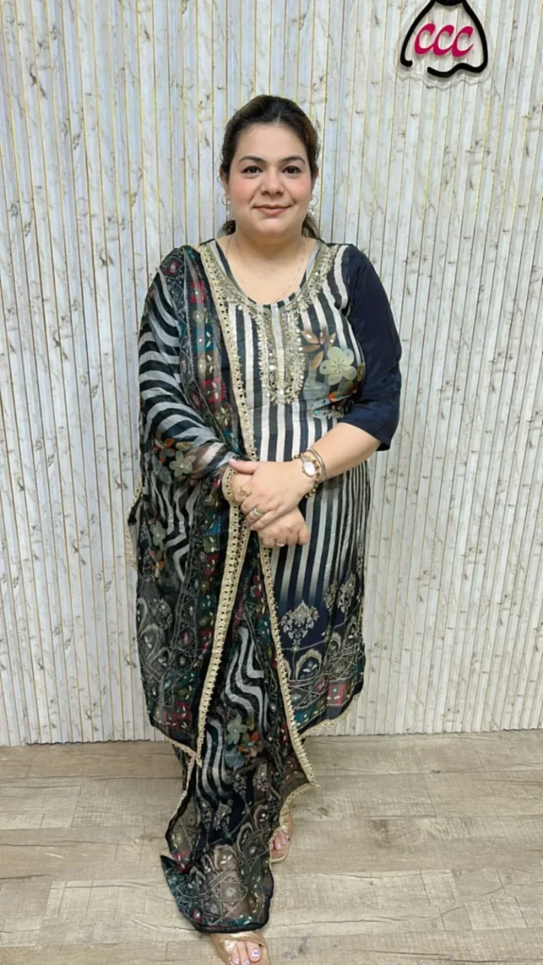 Beautiful stripped suit with flower print ccc1692