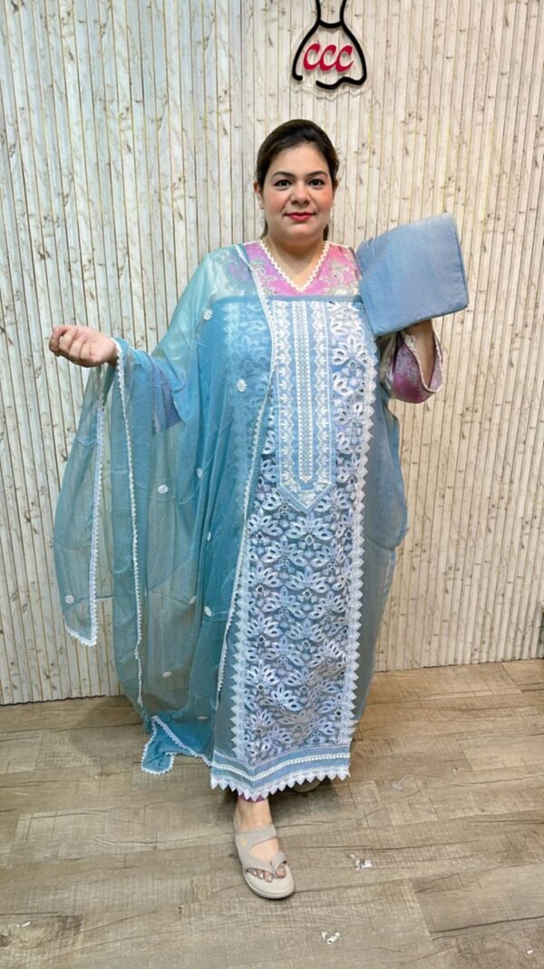 Beautiful suit with lace work ccc2182