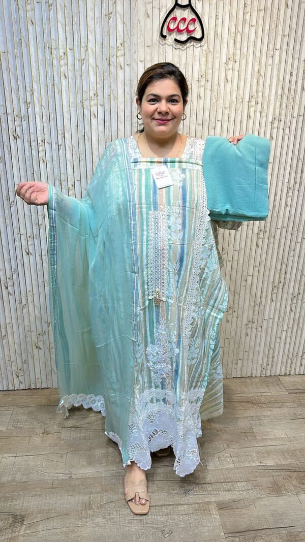 Beautiful suit with lace work ccc252green
