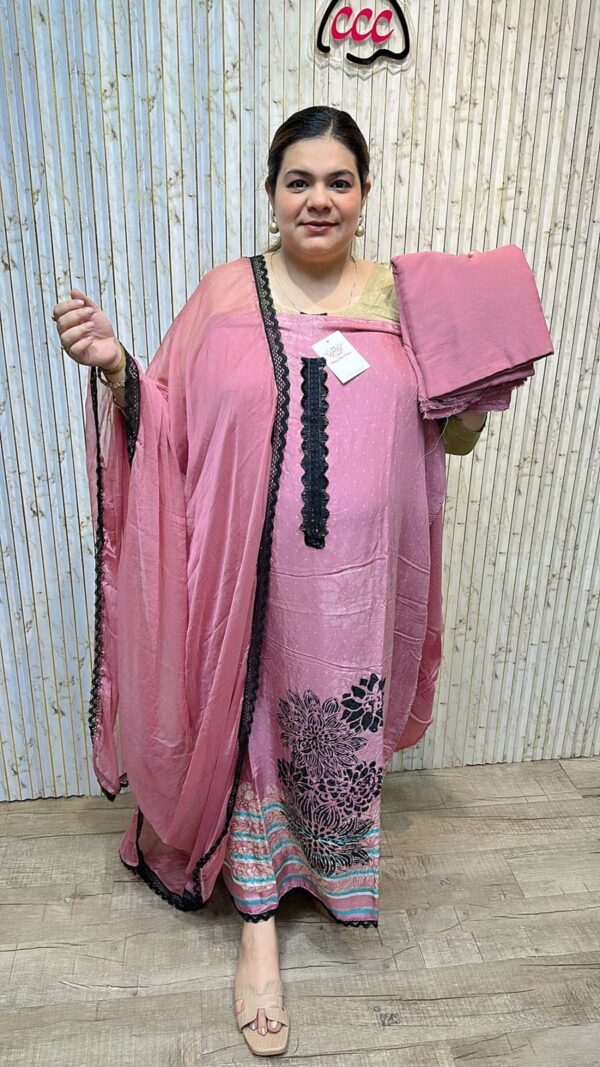 Beautiful suit with lace work ccc272pink