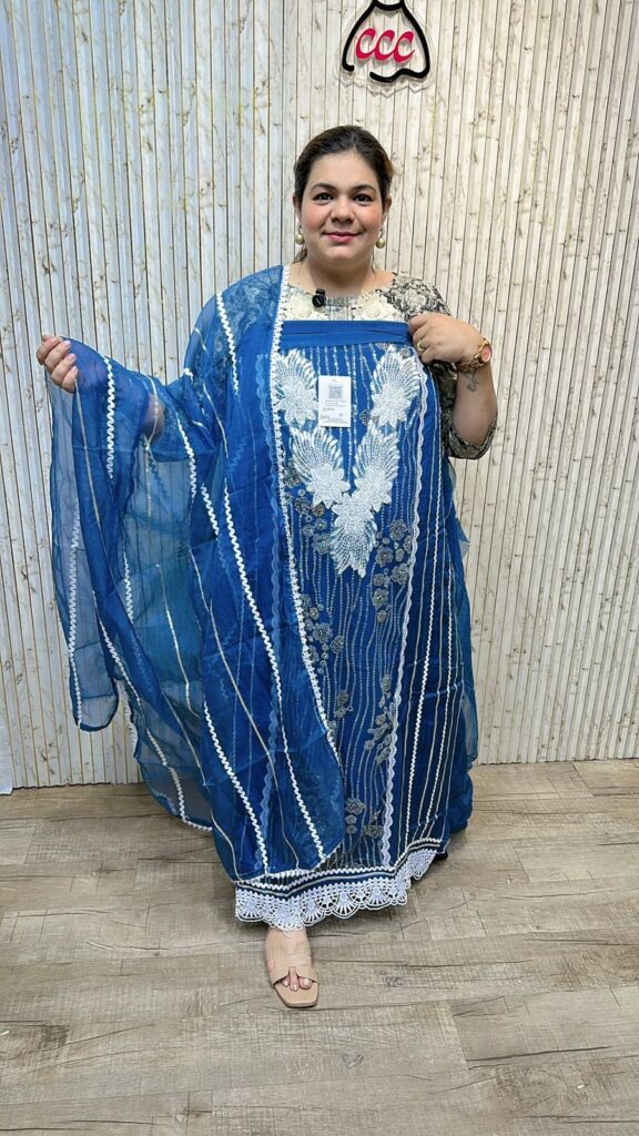 Stunning designer suit ccc261b
