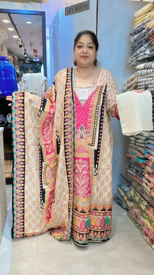 Stunning Designer Suit CCC452