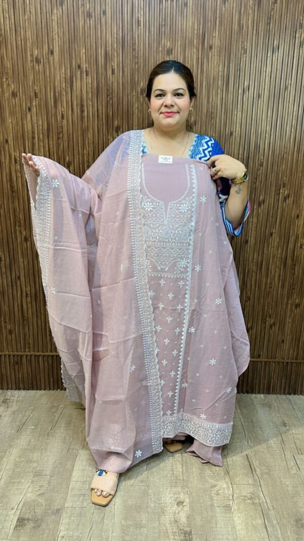 Stunning Designer Suit CCC506 - Image 2