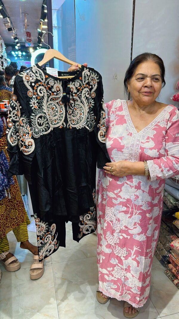 Stunning Embroidery Co-Ord Set CCC351