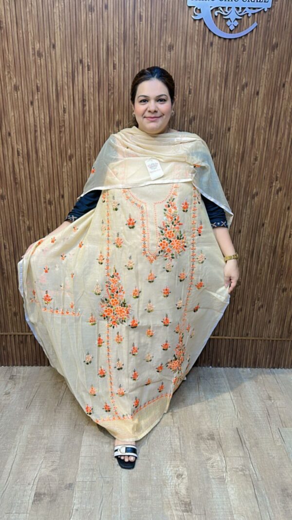 Stunning Floral Suit CCC498 - Image 3