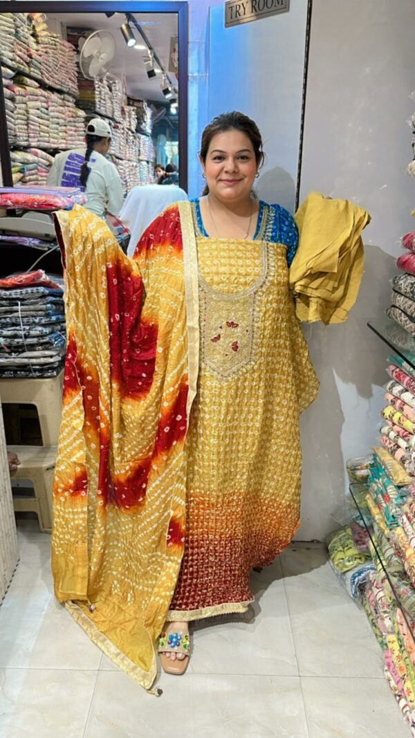 Stunning Designer Suit CCC490