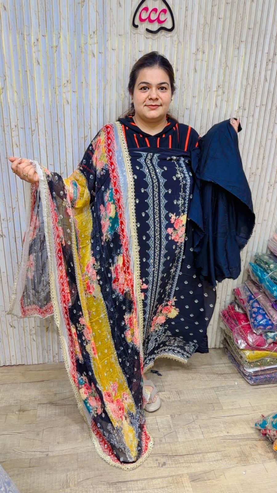 Stunning Crepe Suit CCC10 - Image 2