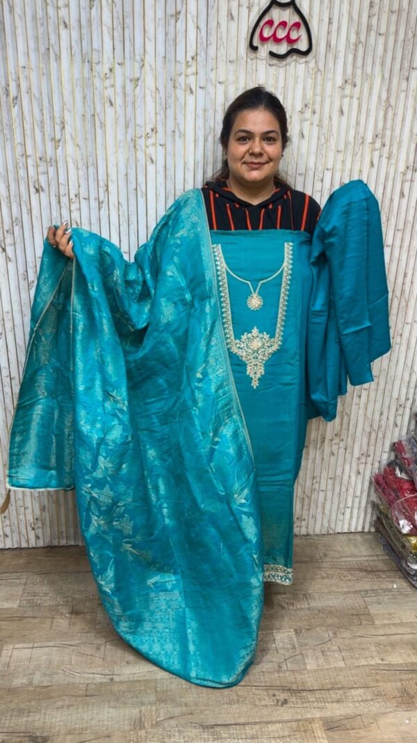 Beautiful Kundan Work Suit CCC11