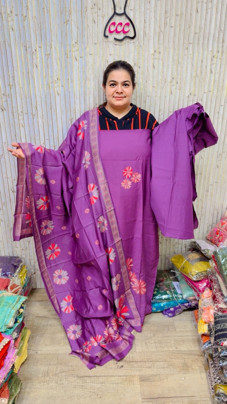 Stunning Branded Pashmina CCC 28 - Image 3