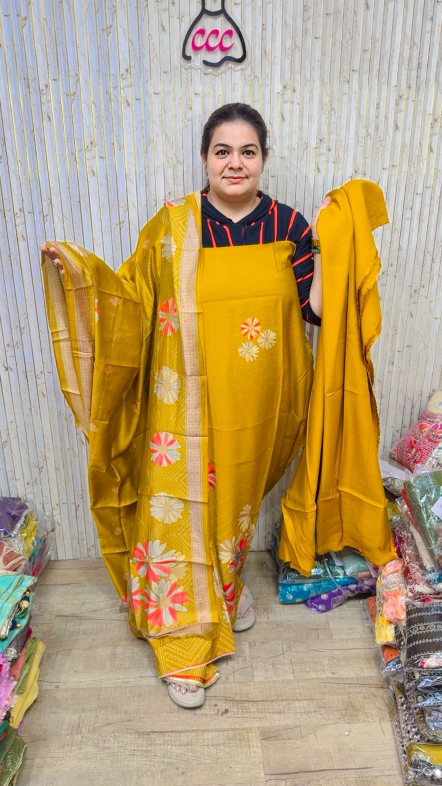 Stunning Branded Pashmina CCC 28 - Image 4