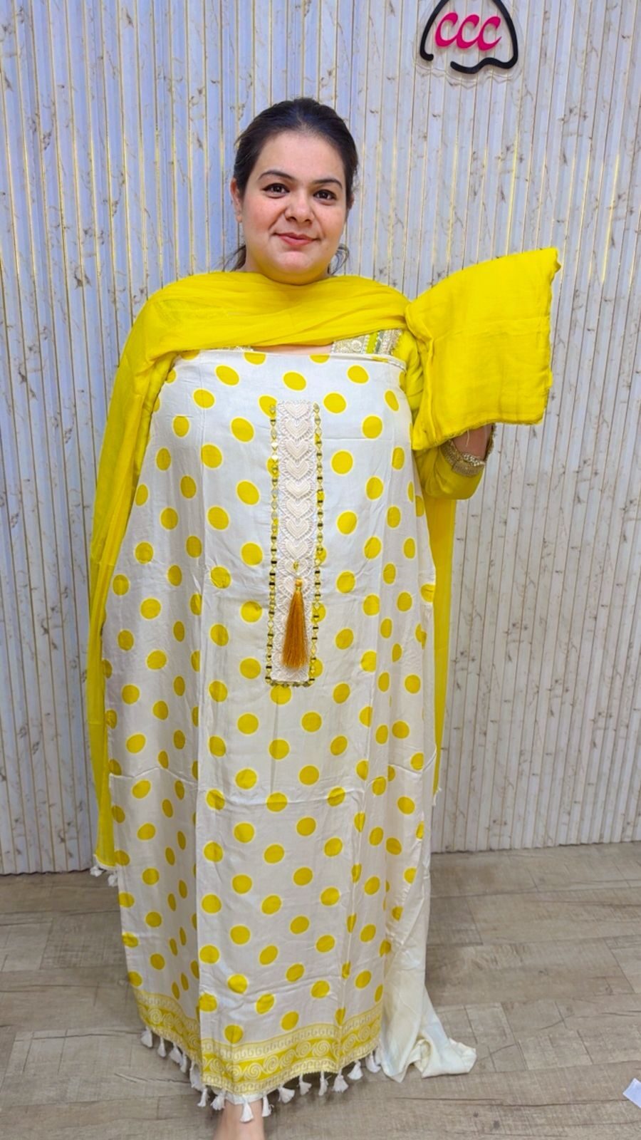 Beautiful Maslin Suit With Polka Print CCC66 - Image 3