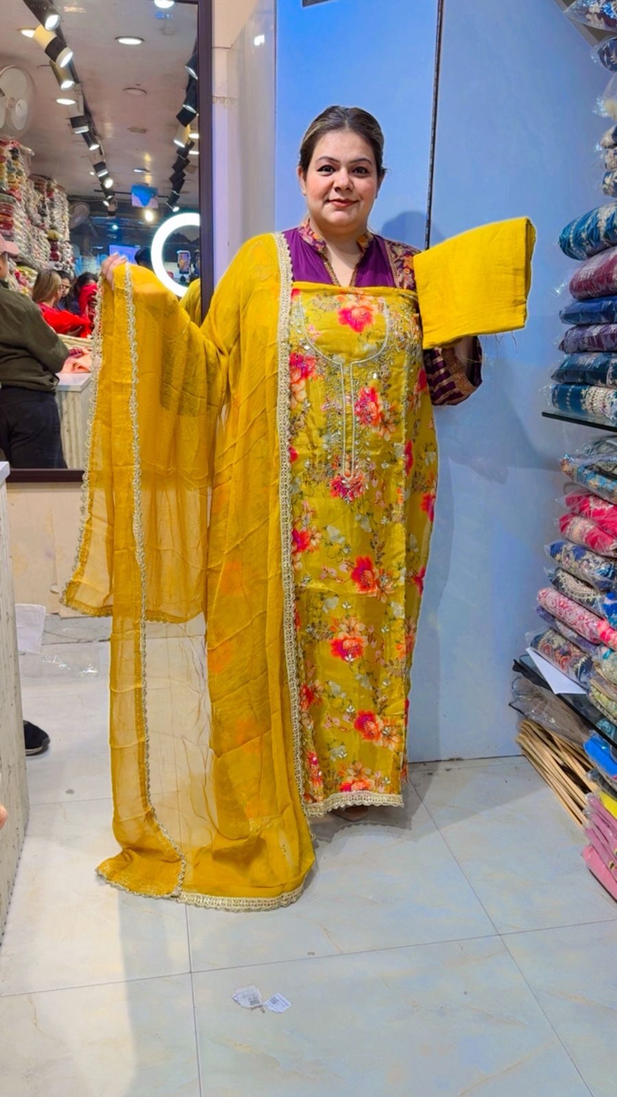 Beautifu crape suit ccc12