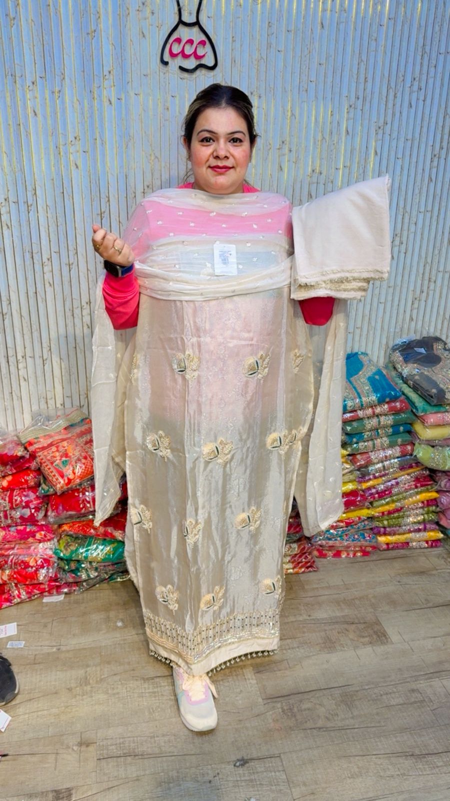 Stunning Burberry Suit Ccc54