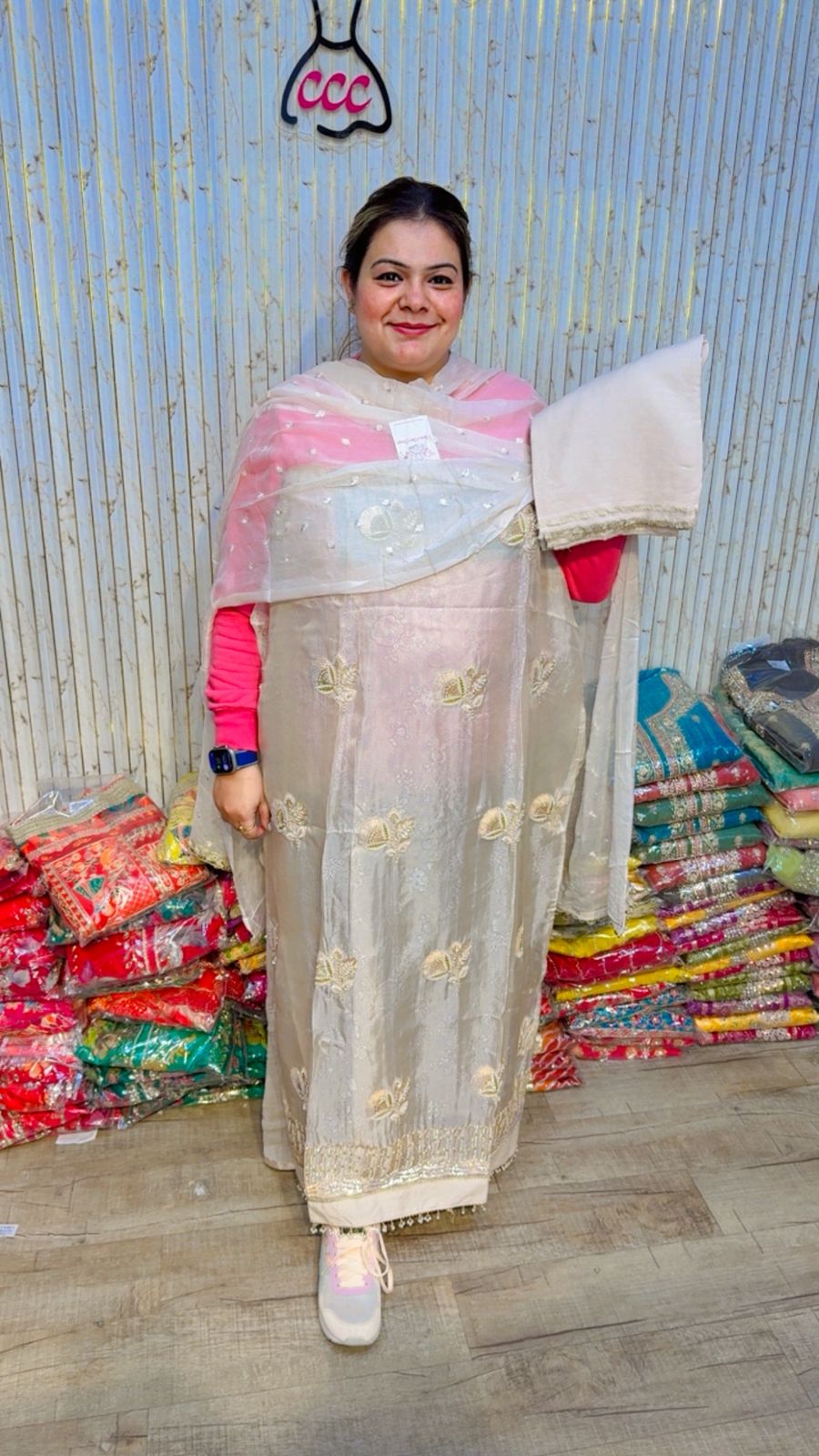 Stunning Burberry Suit Ccc54 - Image 4