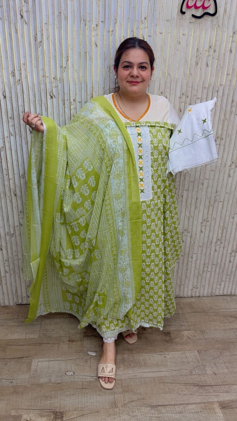designer pure muslin suit ccc164