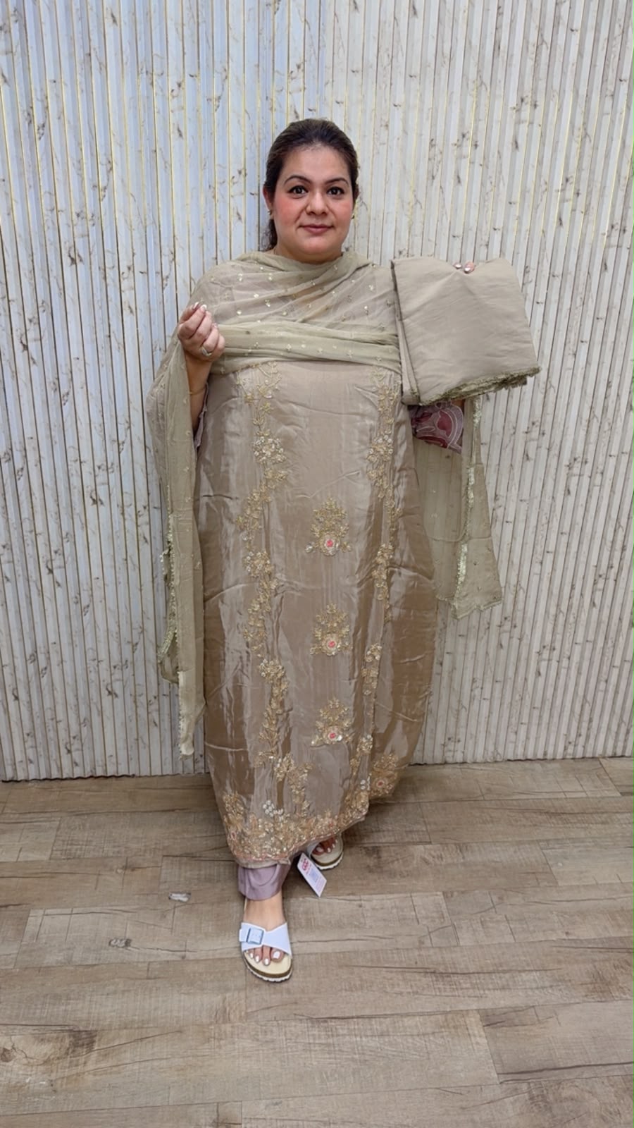 designer pure silk suit ccc362