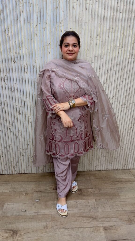 designer pure silk stitch suit ccc364