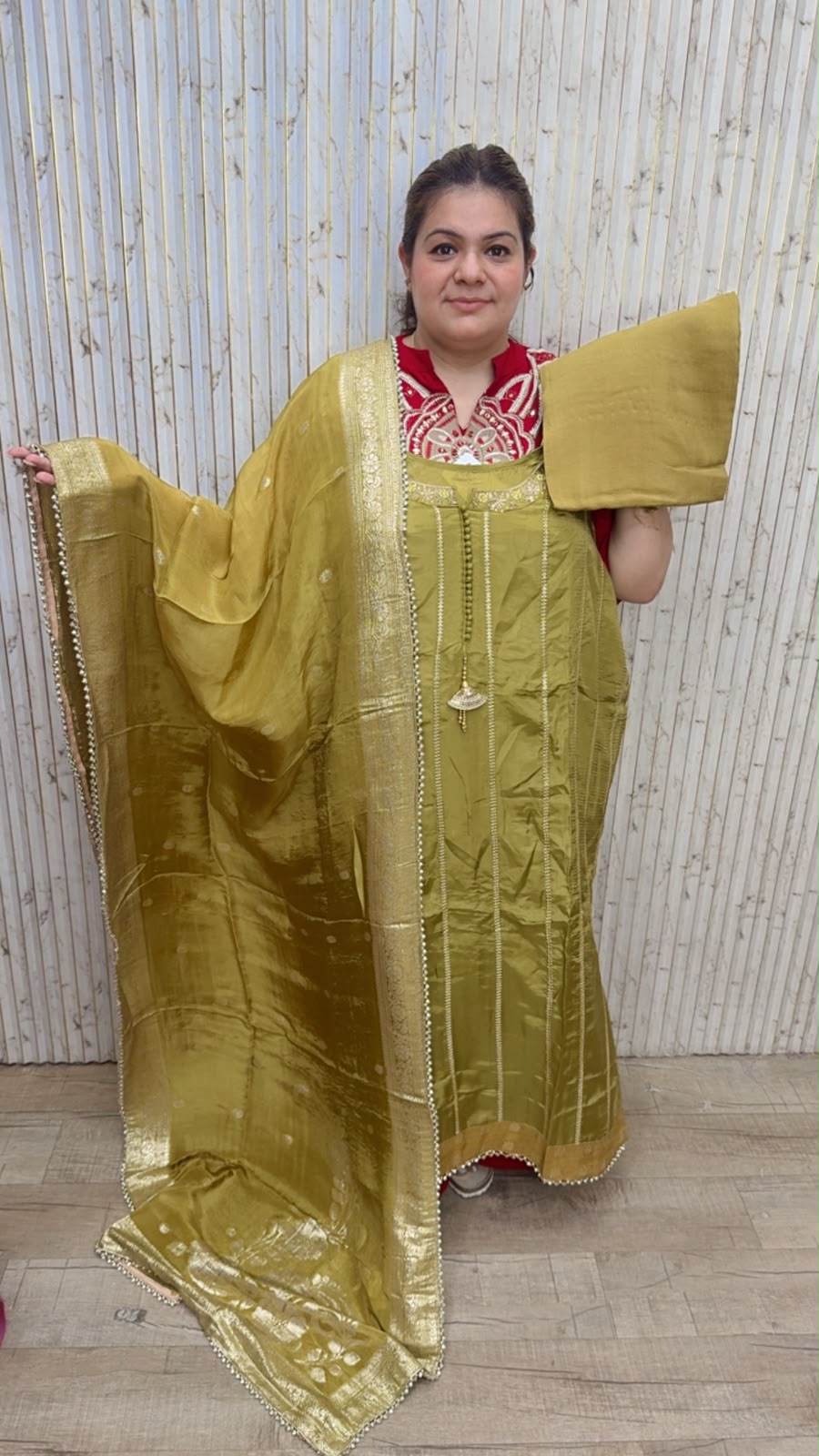 designer pure silk suit ccc366