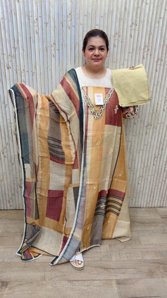 designer maheshwari suit ccc411