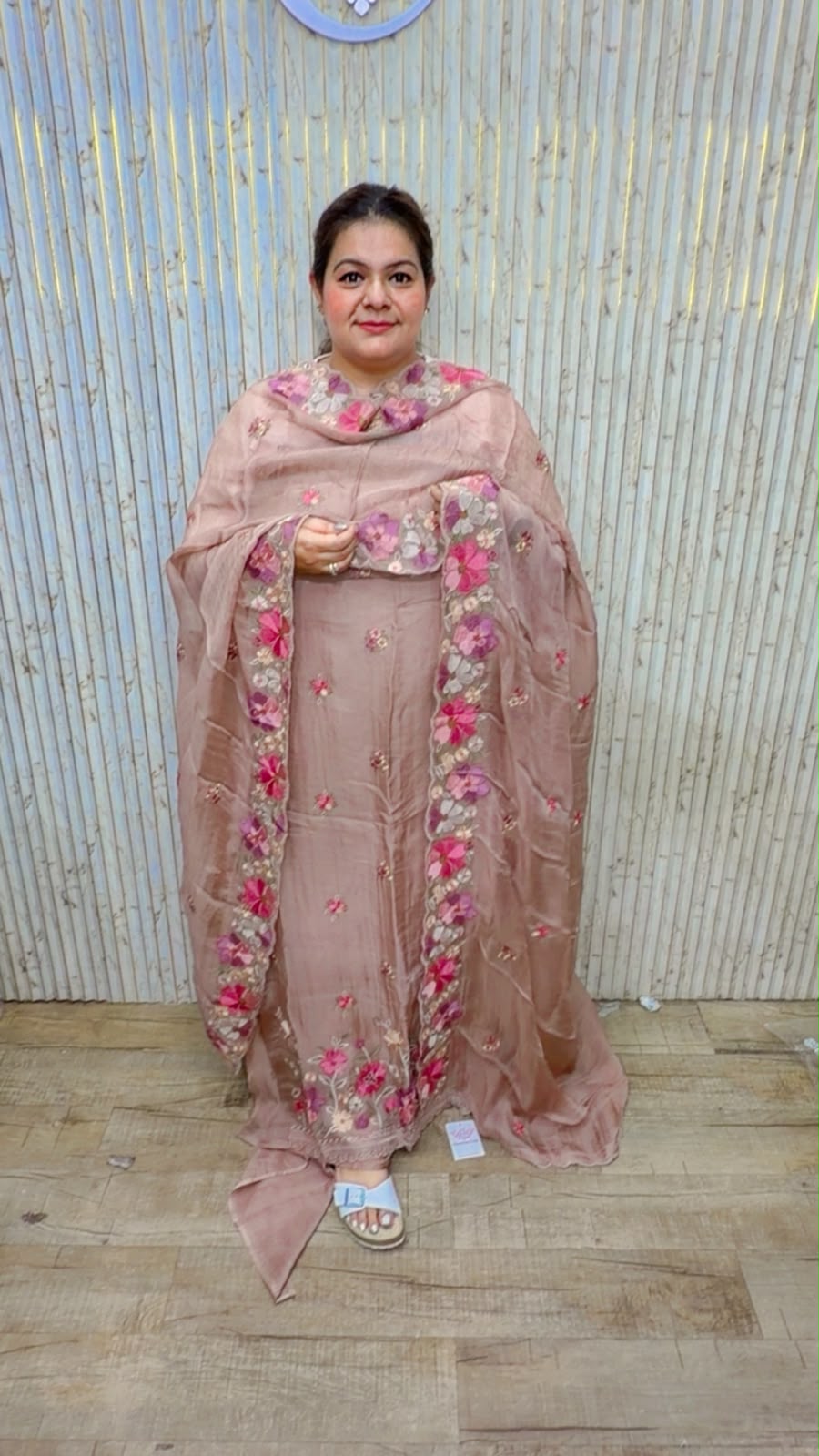designer pure silk suit ccc547