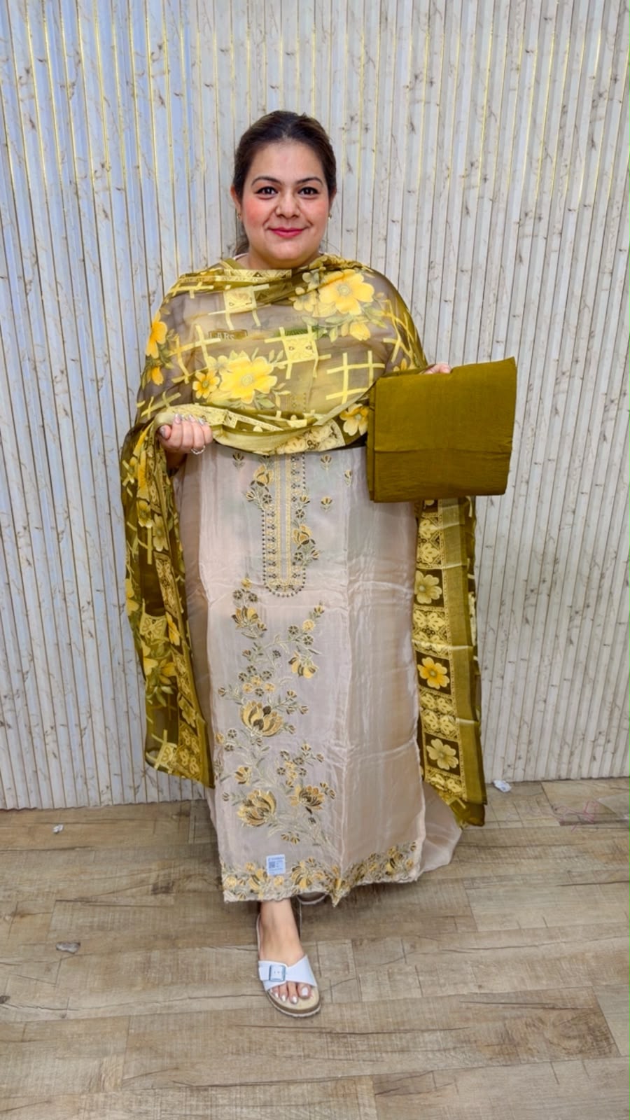 designer pure silk suit ccc547