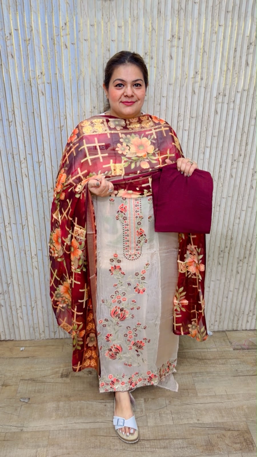 designer pure silk suit ccc547